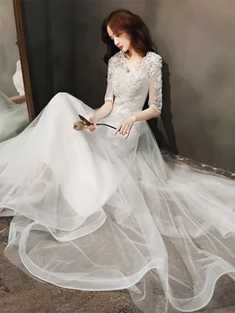 21 luxusný dizajn a módne jednoduché dámske sexy tvaru spoločenské šaty slim čipky temperament stredné rukáv biele svadobné šaty
