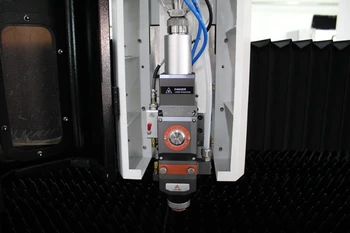 Ťažký priemysel AKJ1530F1 vlákniny laserové rezanie kovov, ocele stroj pre hliníka, mosadze
